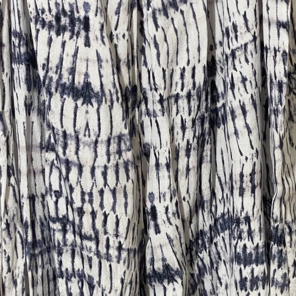 NWT Lulu’s women’s sIze XS purple print belted cropped jumpsuit - Picture 3 of 10